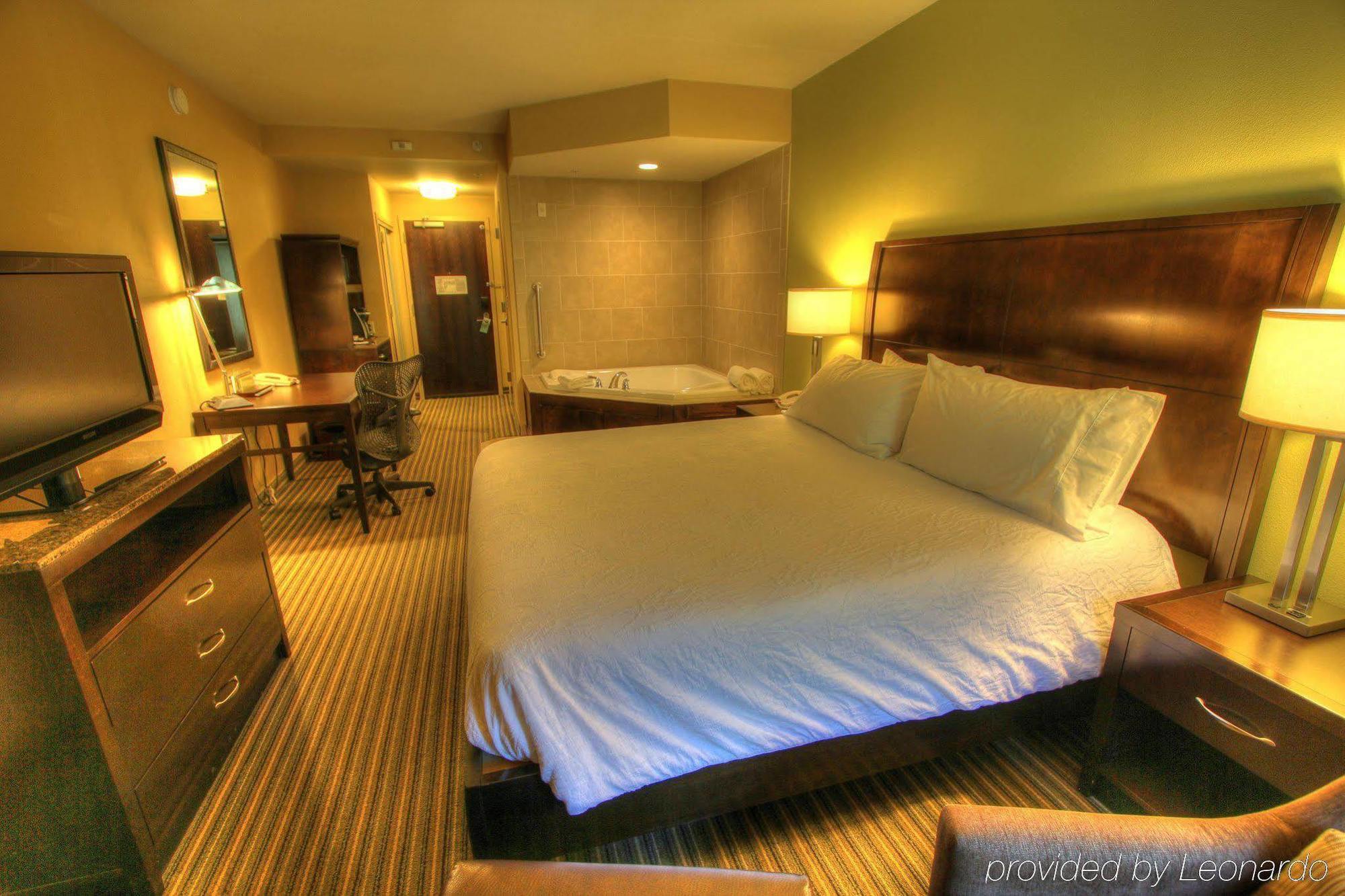 Hilton Garden Inn Gatlinburg Exterior photo